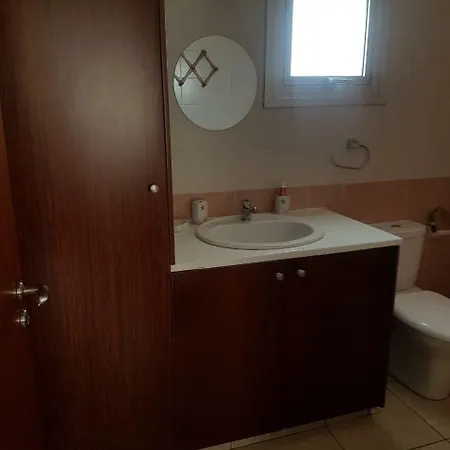 Διαμέρισμα Bachelor With Private Yard Λάρνακα